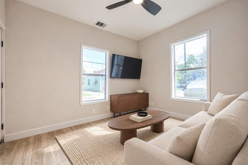 2815 Sutton Street, Dallas TX 75210 - Photo 6