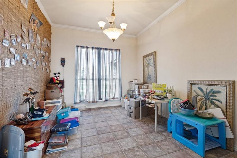 609 South Drive, Springtown TX 76082 - Photo 7