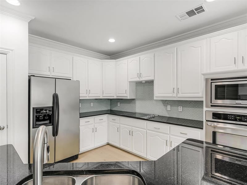 18543 Gibbons Drive, Dallas TX 75287 - Photo 14