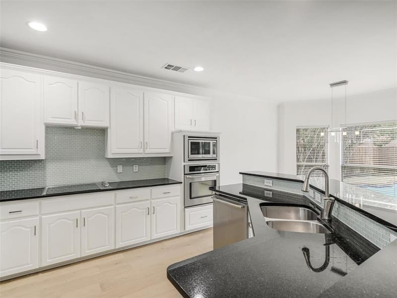 18543 Gibbons Drive, Dallas TX 75287 - Photo 15