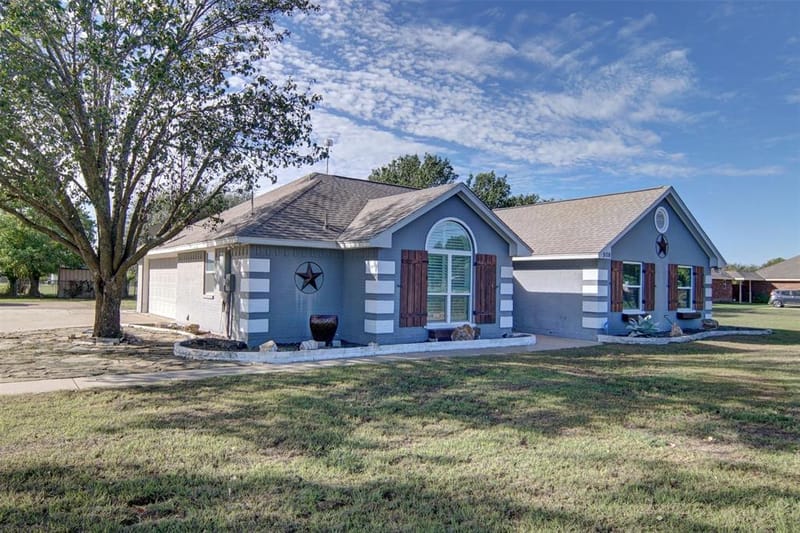 508 Hiwasee Road, Waxahachie TX 75165 - Photo 2