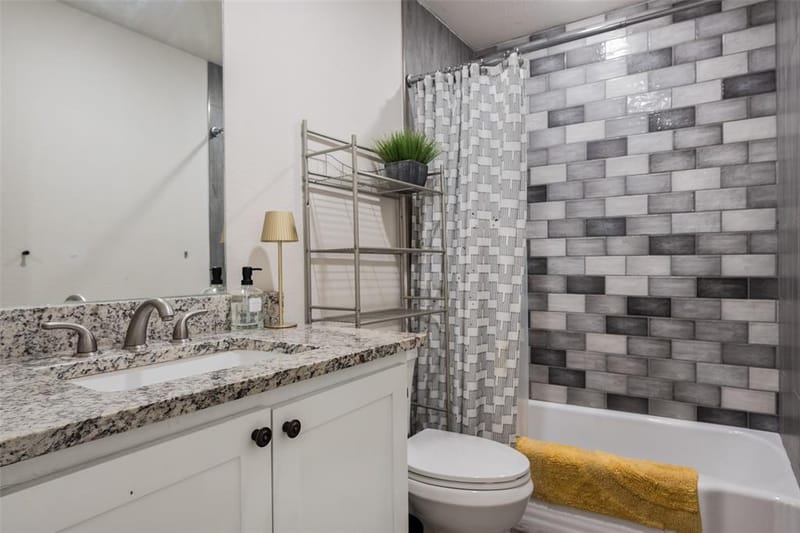 11736 Coral Hills Place, Dallas TX 75229 - Photo 8