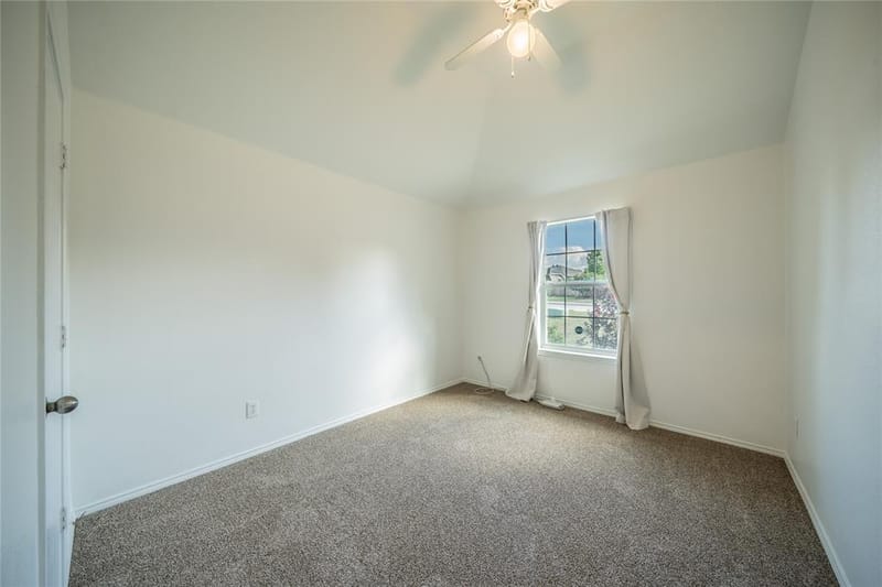 302 Harvard Drive, Princeton TX 75407 - Photo 32