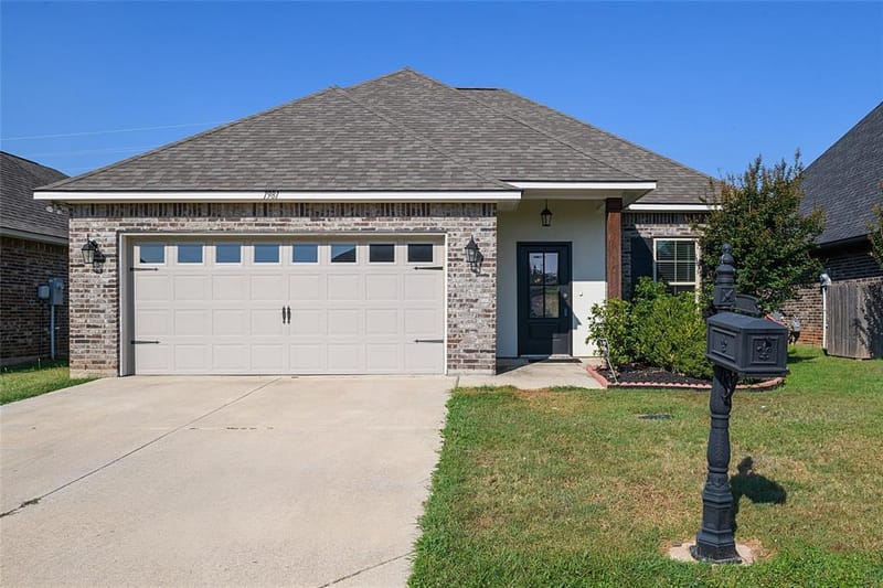 1981 Valdemar Place, Bossier City LA 71112