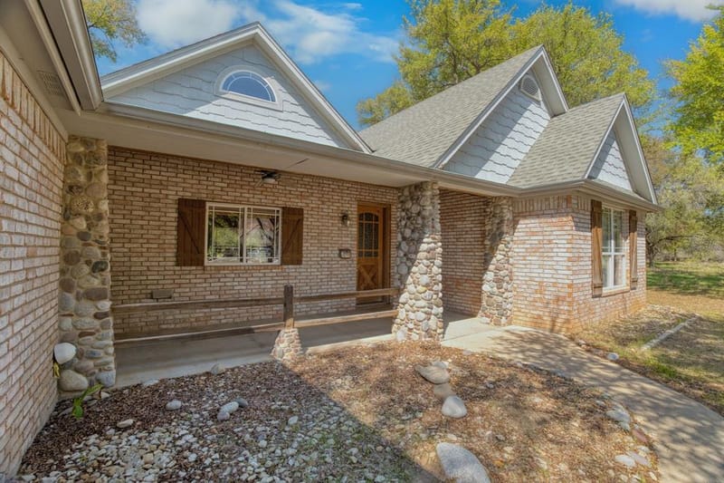 17049 Faircrest Drive, Whitney TX 76692 - Photo 2