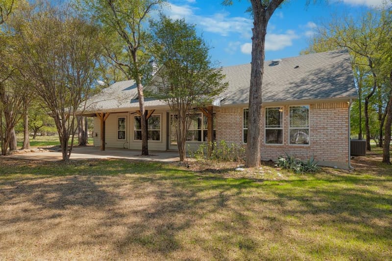 17049 Faircrest Drive, Whitney TX 76692 - Photo 29