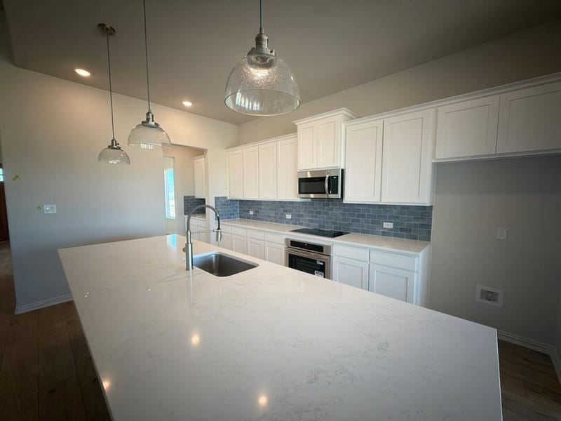 160 Meadow Bend Drive, New Fairview TX 76078 - Photo 9