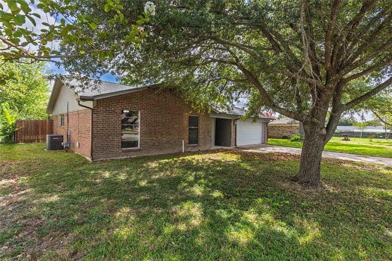 307 Como Street N, Sulphur Springs TX 75482 - Photo 27