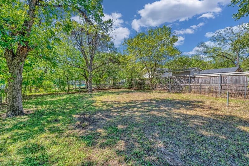 1206 Ashleman Street, Bellmead TX 76705 - Photo 28