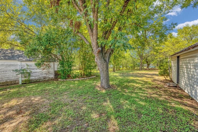 1206 Ashleman Street, Bellmead TX 76705 - Photo 25