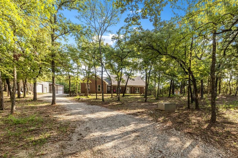 1540 Neely Trail, Valley View TX 76272