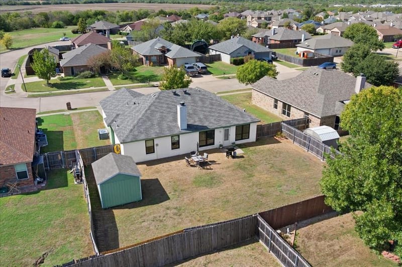 1218 Beacon Hill Drive, Midlothian TX 76065 - Photo 7
