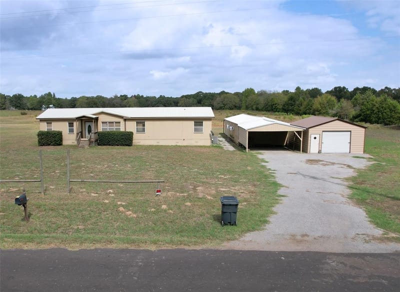 1820 County Road 1410, Quitman TX 75783 - Photo 35