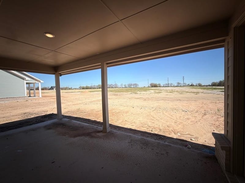 152 Meadow Bend Drive, New Fairview TX 76078 - Photo 10