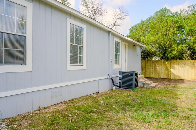 3229 Hardeman Street, Fort Worth TX 76119 - Photo 29