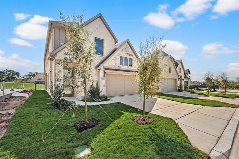 12228 Ross Calhoun Drive, Fort Worth TX 76179 - Photo 2
