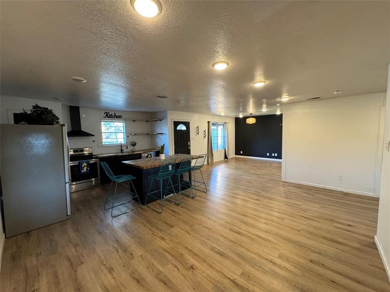 3305 Swan Street, Haltom City TX 76117 - Photo 8