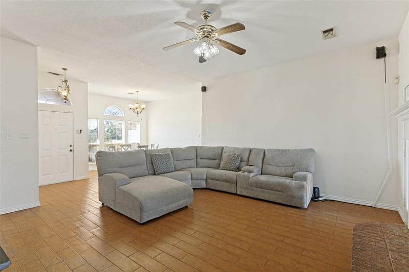 7848 Nine Mile Bridge Road, Fort Worth TX 76135 - Photo 5