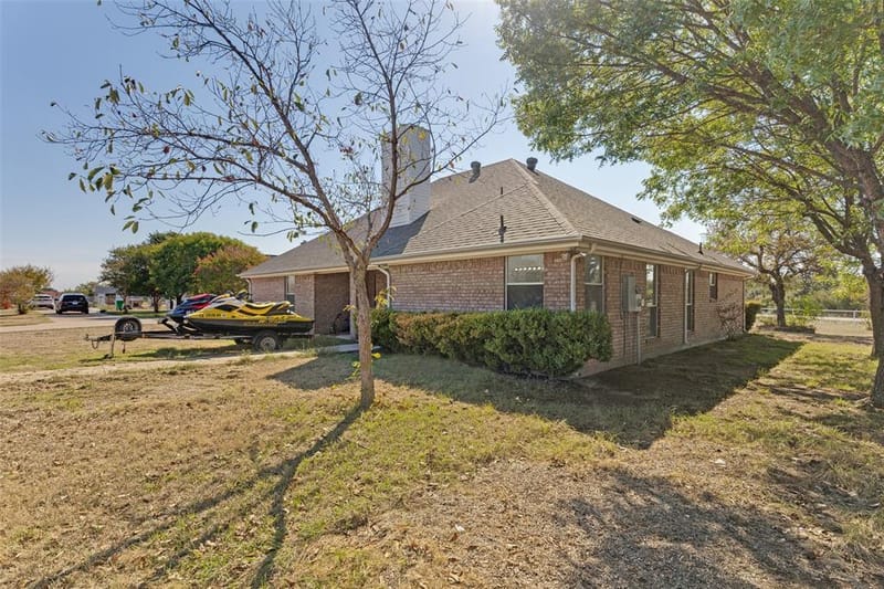 7848 Nine Mile Bridge Road, Fort Worth TX 76135 - Photo 25