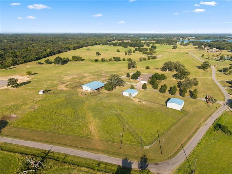 351 County Road 3378, Emory TX 75440 - Photo 2