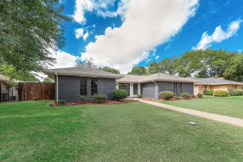 104 Chieftain Drive, Waxahachie TX 75165 - Photo 2