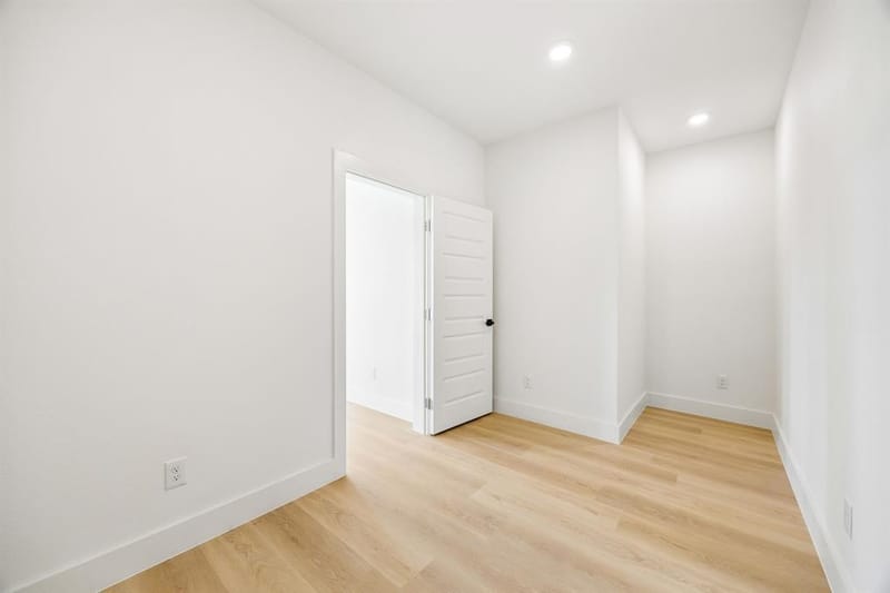 413 N Patton Avenue, Dallas TX 75203 - Photo 30