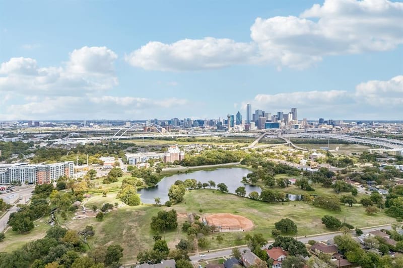 413 N Patton Avenue, Dallas TX 75203 - Photo 33