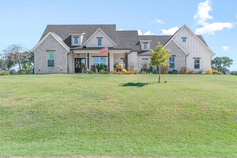 203 Splitrail Drive, Mabank TX 75143 - Photo 3