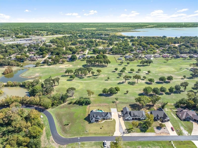 203 Splitrail Drive, Mabank TX 75143 - Photo 34