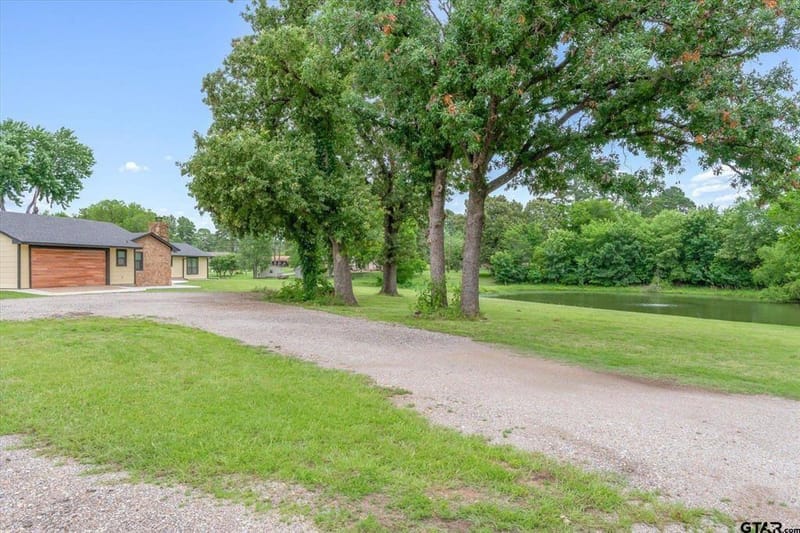 1203 N Spring Street, Grand Saline TX 75140 - Photo 13
