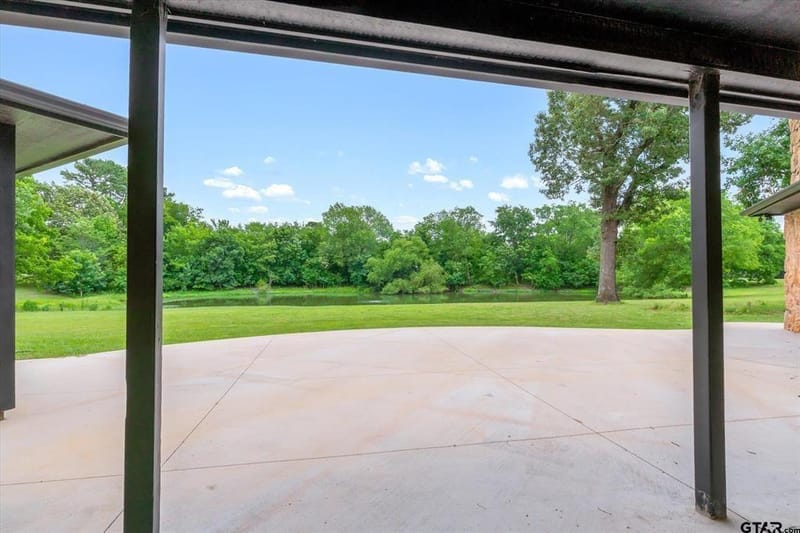 1203 N Spring Street, Grand Saline TX 75140 - Photo 16