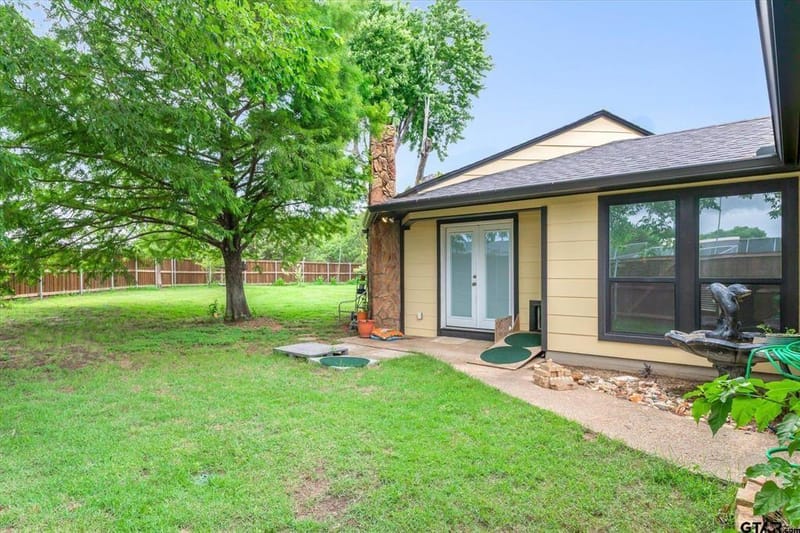 1203 N Spring Street, Grand Saline TX 75140 - Photo 38