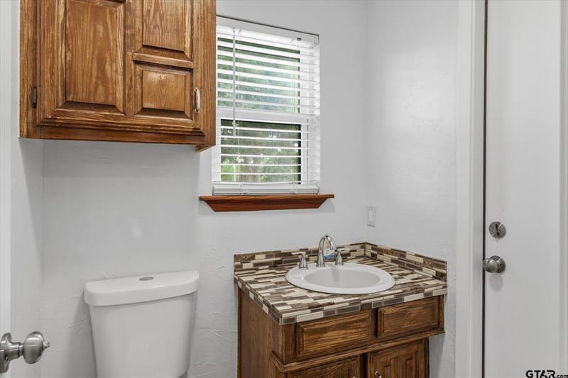 1203 N Spring Street, Grand Saline TX 75140 - Photo 37