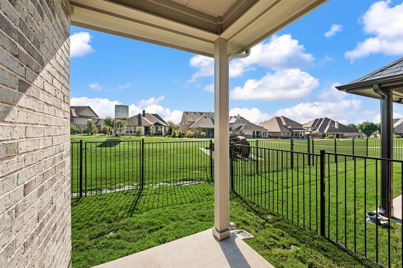 12224 Ross Calhoun Drive, Fort Worth TX 76179 - Photo 32
