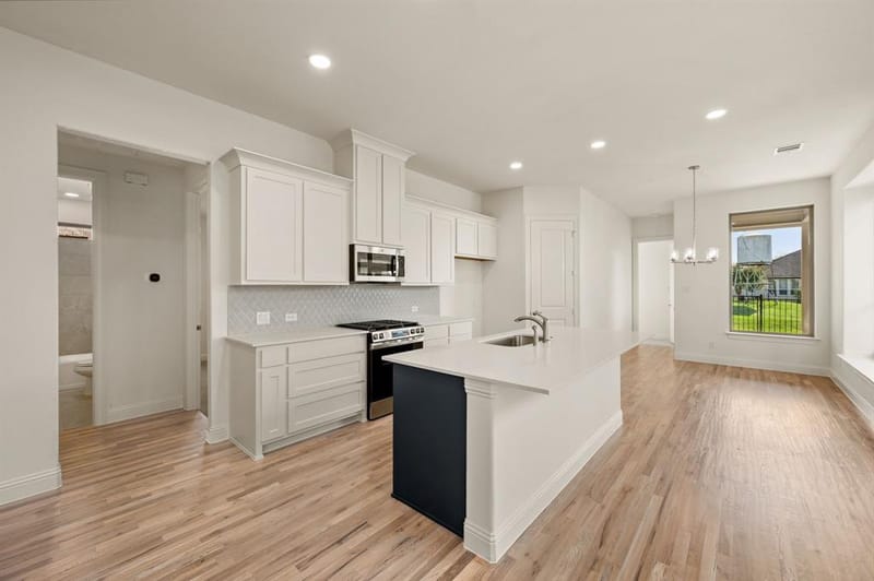 12224 Ross Calhoun Drive, Fort Worth TX 76179 - Photo 10
