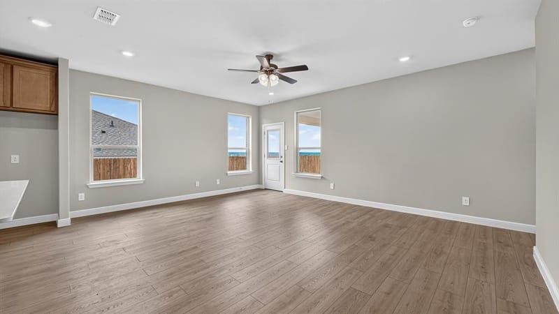 113 RINGTRAIL Drive, Rhome TX 76078 - Photo 6