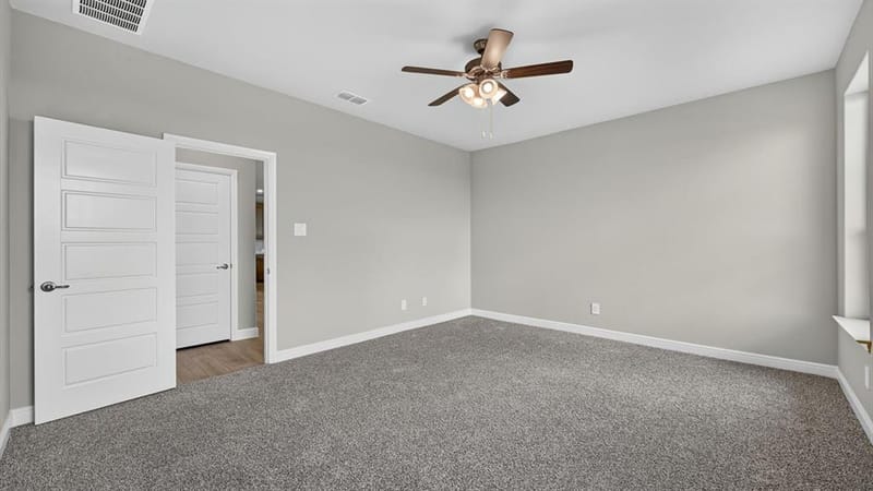 113 RINGTRAIL Drive, Rhome TX 76078 - Photo 9