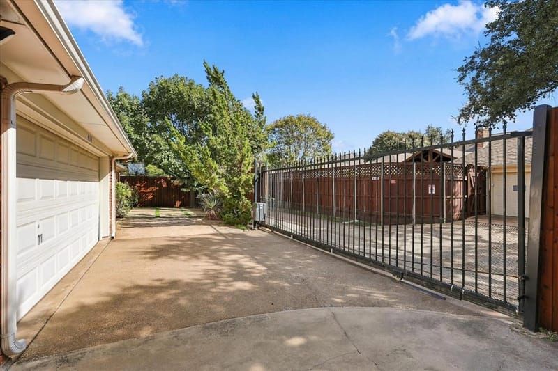 4134 High Star Lane, Dallas TX 75287 - Photo 37