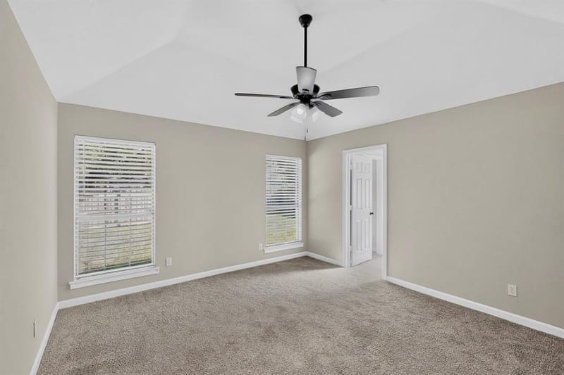 2662 Village Green Drive, Grand Prairie TX 75052 - Photo 16