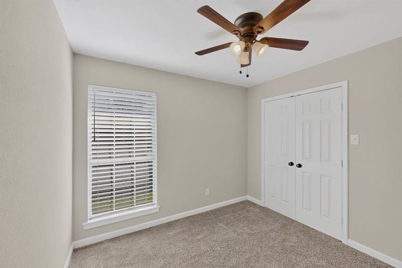 2662 Village Green Drive, Grand Prairie TX 75052 - Photo 30