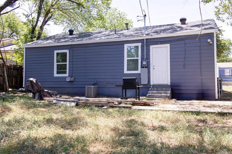3641 Bright Street, Fort Worth TX 76119 - Photo 7
