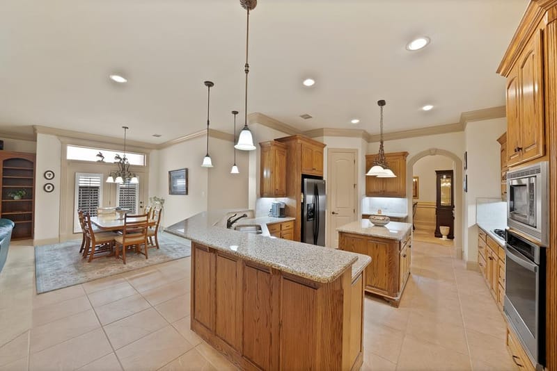 1408 St Tropez Lane, Arlington TX 76013 - Photo 3