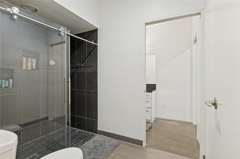 31 Vanguard Way, Dallas TX 75243 - Photo 23