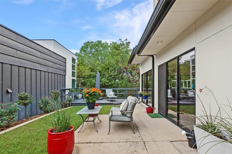 31 Vanguard Way, Dallas TX 75243 - Photo 30