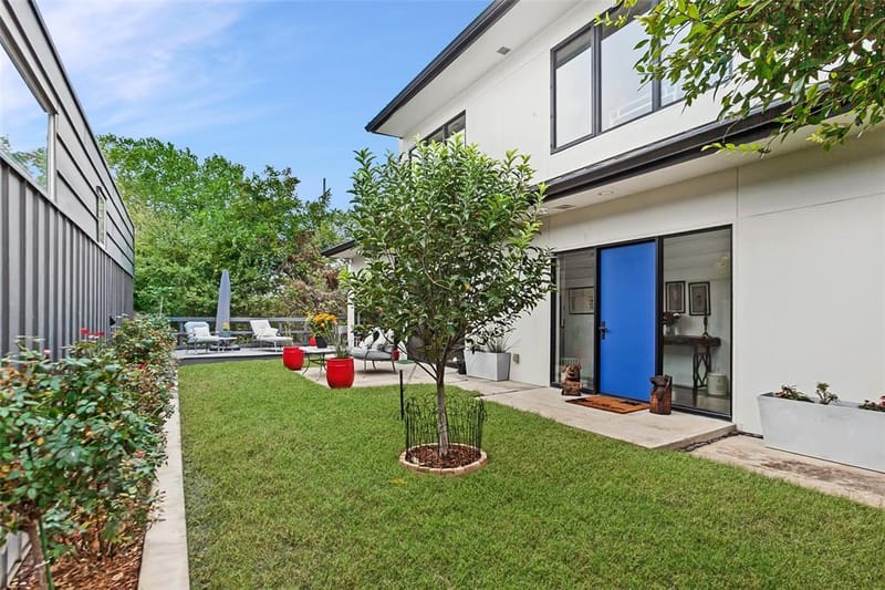 31 Vanguard Way, Dallas TX 75243 - Photo 4