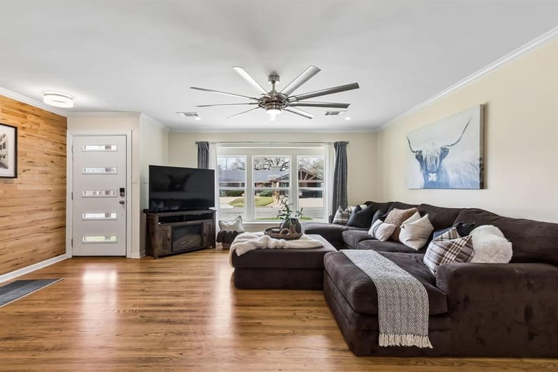 1401 N Highland Avenue, Sherman TX 75092 - Photo 5