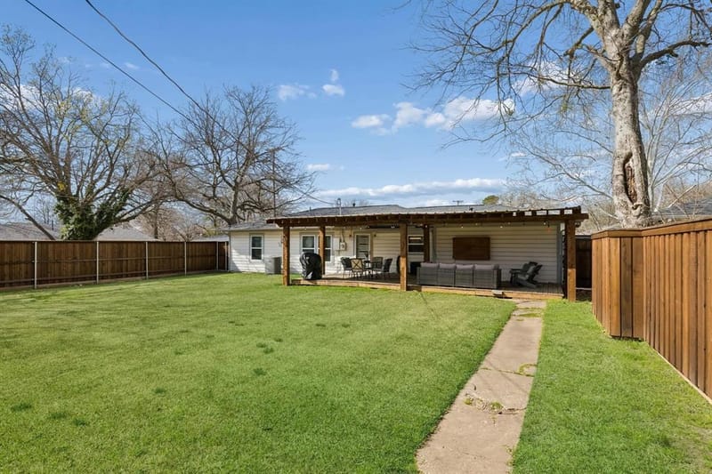 1401 N Highland Avenue, Sherman TX 75092 - Photo 21