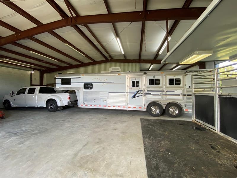 8690 E FM 922 Highway, Valley View TX 76272 - Photo 13