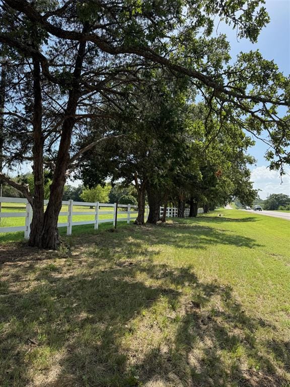 8690 E FM 922 Highway, Valley View TX 76272 - Photo 22
