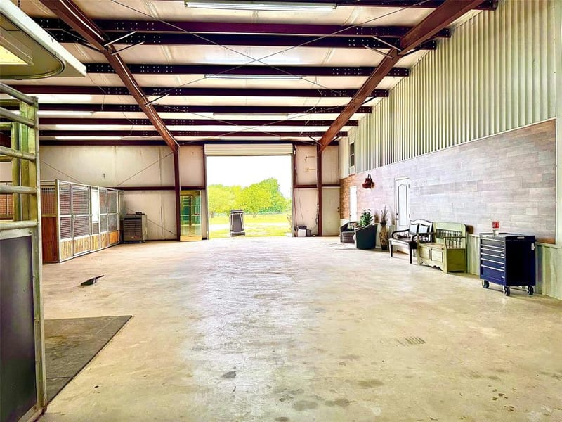 8690 E FM 922 Highway, Valley View TX 76272 - Photo 24